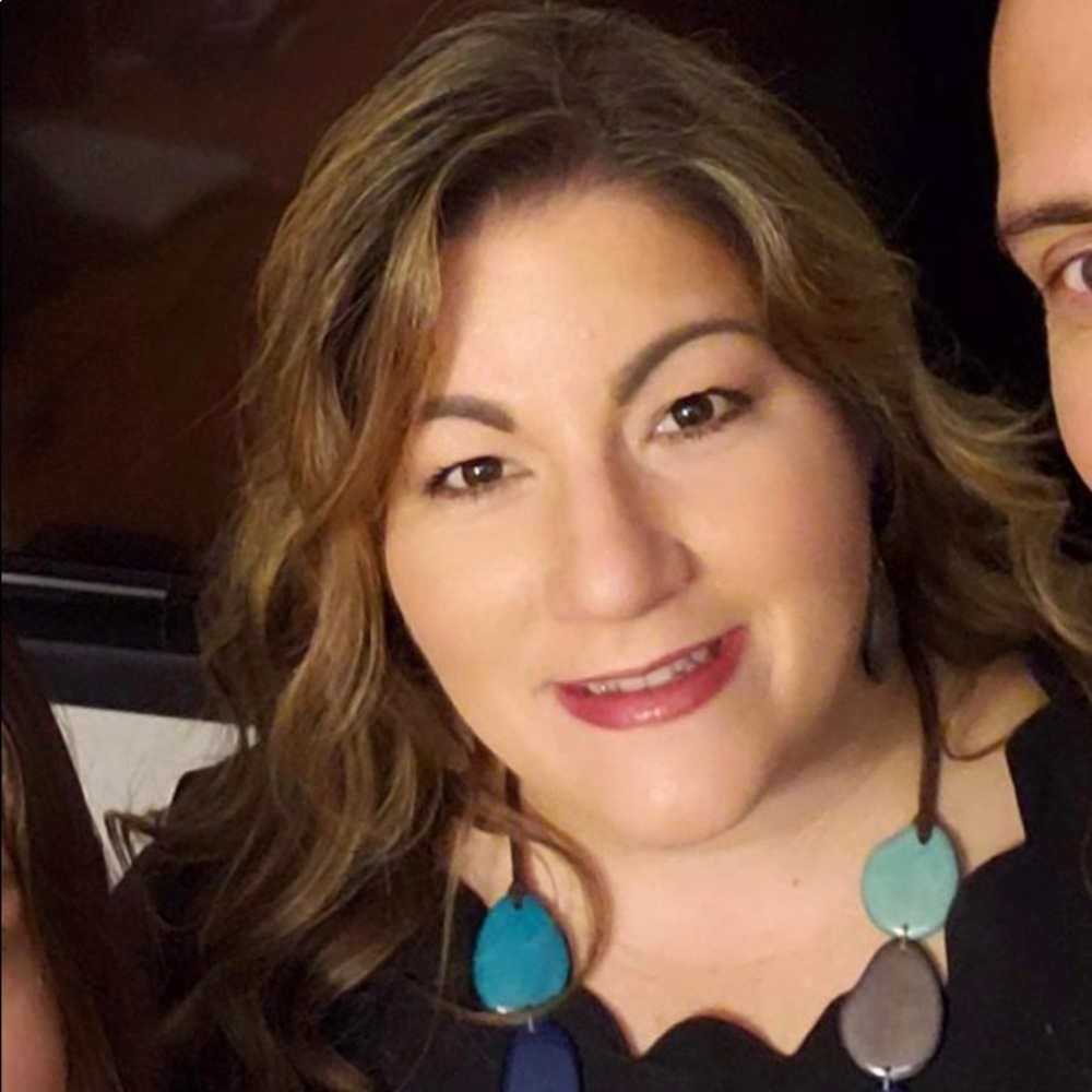 Meet your Posher, Stefanie